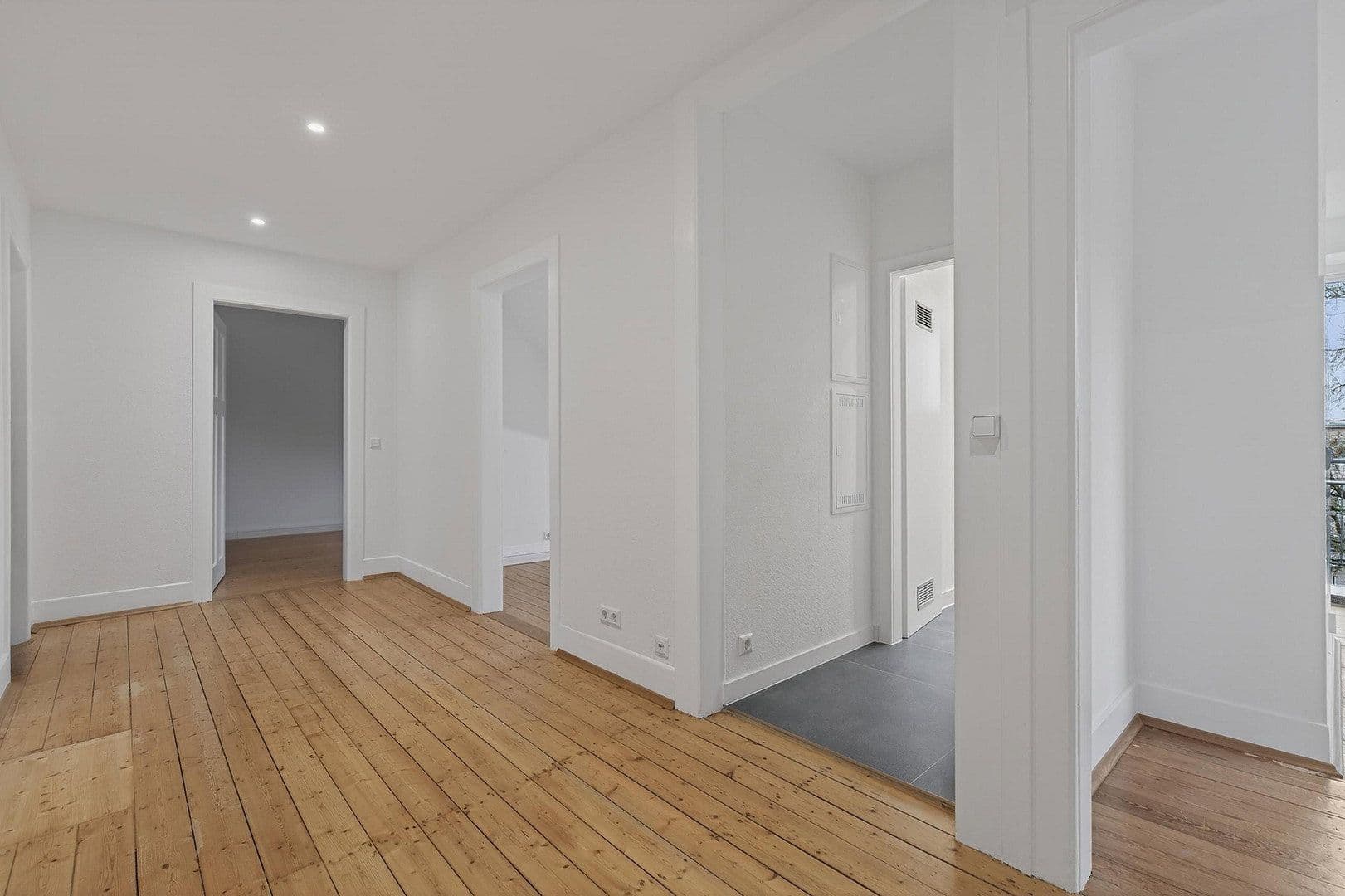 Prenájom bytu 3-izbový 78 m², Nonnenbühl 7, Karlsruhe Durlach, Bádensko-Wurttembersko Prenájom bytu 3-izbový 78 m², Nonnenbühl 7, Karlsruhe Durlach, Bádensko-Wurttembersko