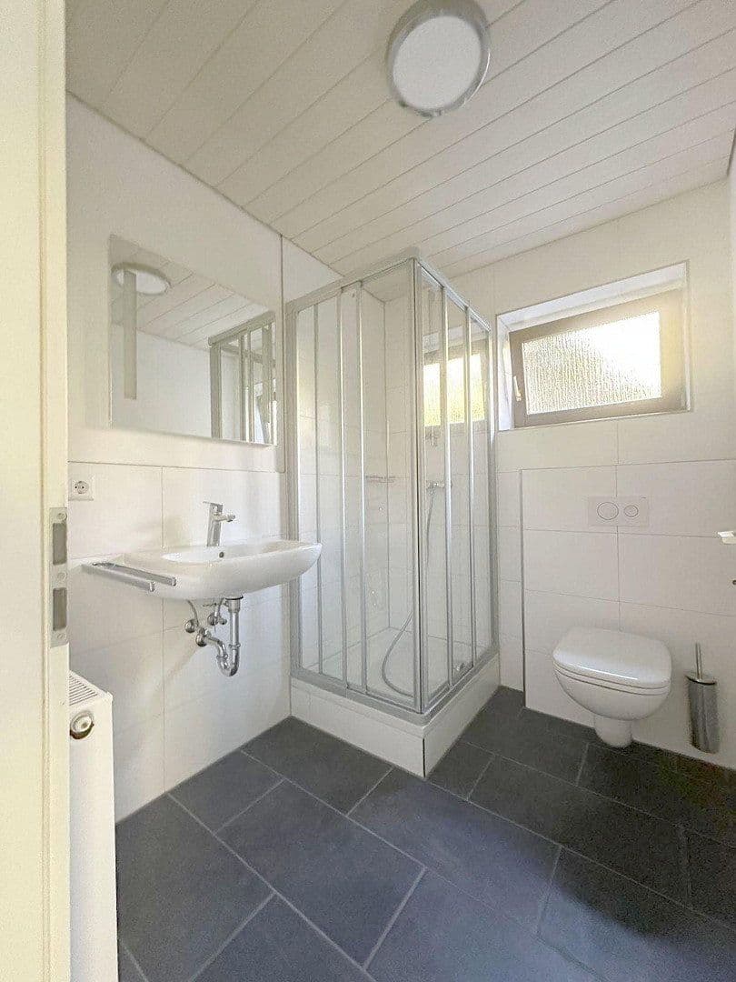 Prenájom bytu 1-izbový 36 m², Pliezhausen, Bádensko-Wurttembersko Prenájom bytu 1-izbový 36 m², Pliezhausen, Bádensko-Wurttembersko