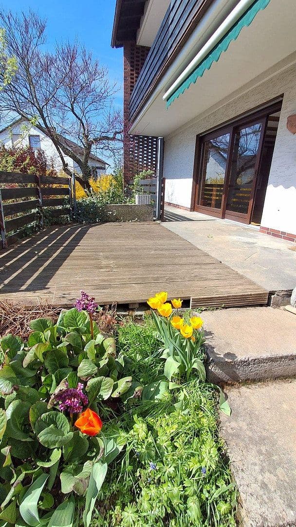 Prenájom bytu 3-izbový 105 m², Goethestraße, Langgöns, Hesensko Prenájom bytu 3-izbový 105 m², Goethestraße, Langgöns, Hesensko