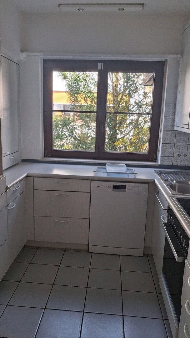 Prenájom bytu 3-izbový 105 m², Goethestraße, Langgöns, Hesensko Prenájom bytu 3-izbový 105 m², Goethestraße, Langgöns, Hesensko