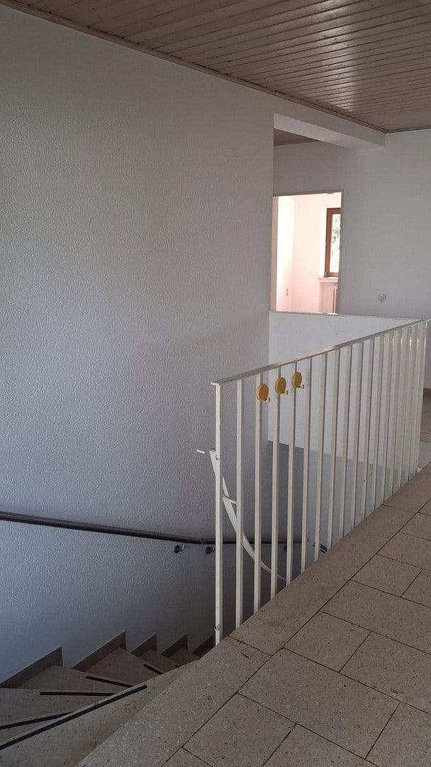 Prenájom bytu 3-izbový 105 m², Goethestraße, Langgöns, Hesensko Prenájom bytu 3-izbový 105 m², Goethestraße, Langgöns, Hesensko