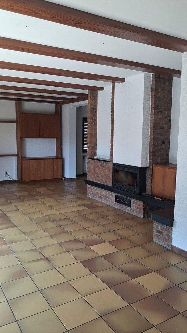 Prenájom bytu 3-izbový 105 m², Goethestraße, Langgöns, Hesensko Prenájom bytu 3-izbový 105 m², Goethestraße, Langgöns, Hesensko