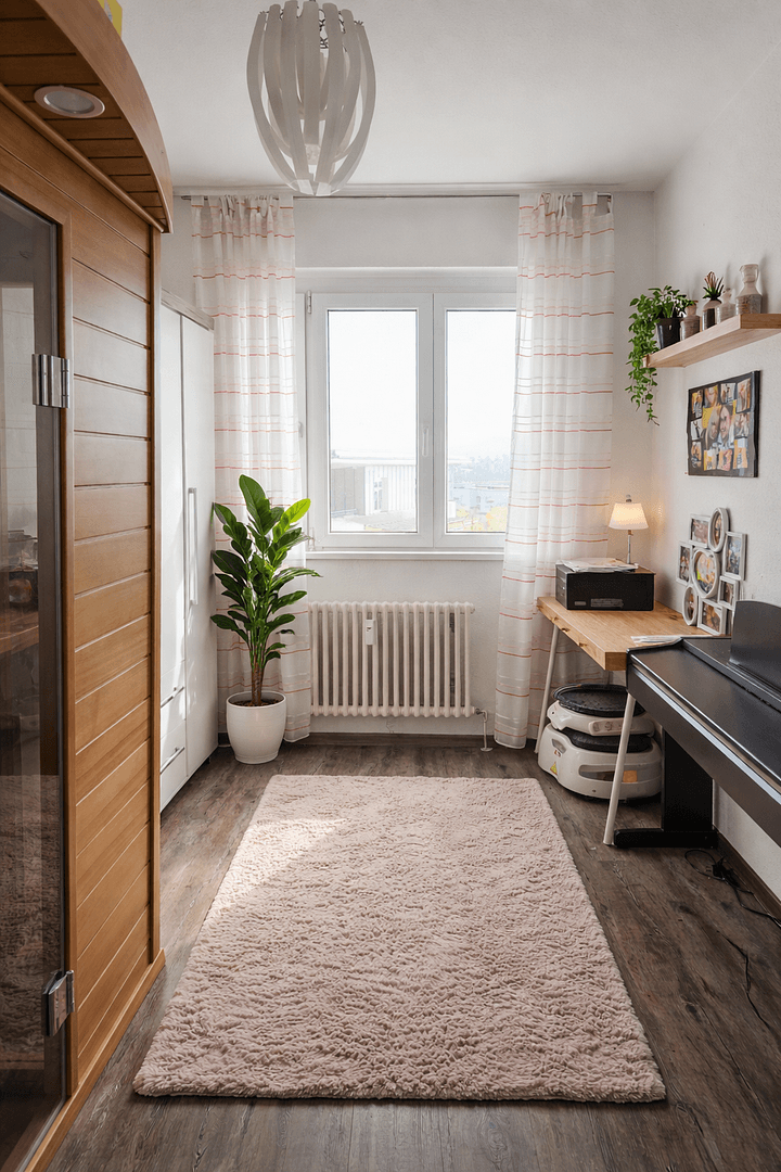 Predaj bytu 4-izbový 90 m², Reutlingen, Bádensko-Wurttembersko Predaj bytu 4-izbový 90 m², Reutlingen, Bádensko-Wurttembersko