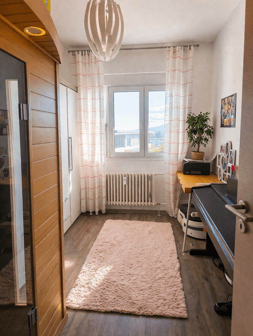 Predaj bytu 4-izbový 90 m², Reutlingen, Bádensko-Wurttembersko Predaj bytu 4-izbový 90 m², Reutlingen, Bádensko-Wurttembersko