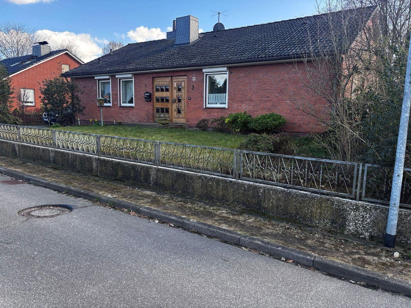 Predaj domu 200 m², pozemek 990 m², Wohltorf, Šlezvicko-Holštajnsko Predaj domu 200 m², pozemek 990 m², Wohltorf, Šlezvicko-Holštajnsko