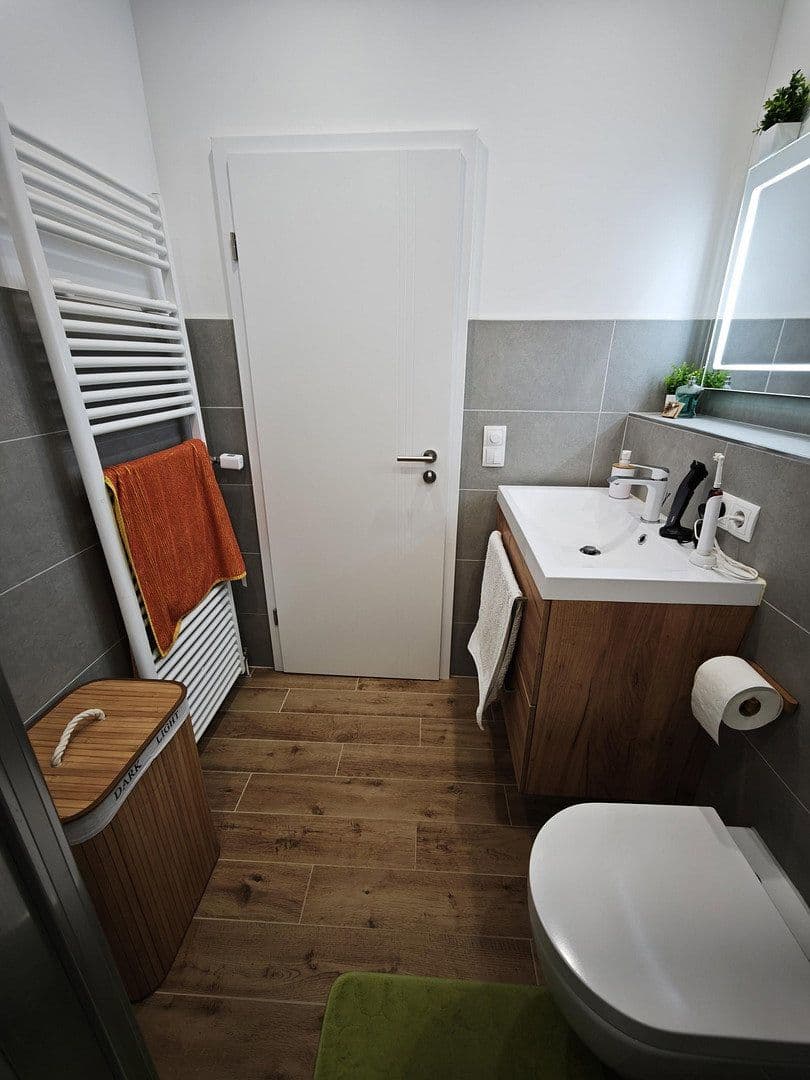 Predaj bytu 2-izbový 47 m², Zentrumstr. 1, Hemmoor, Dolné Sasko Predaj bytu 2-izbový 47 m², Zentrumstr. 1, Hemmoor, Dolné Sasko