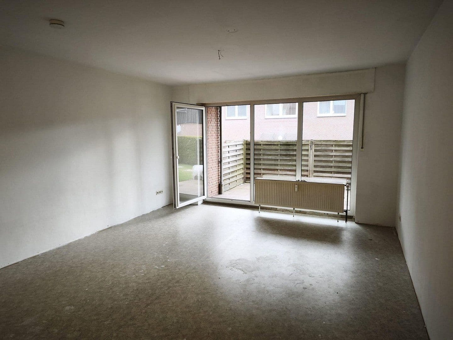 Predaj bytu 4-izbový 98 m², Bielefeld-Theesen, Severné Porýnie - Westfálsko Predaj bytu 4-izbový 98 m², Bielefeld-Theesen, Severné Porýnie - Westfálsko