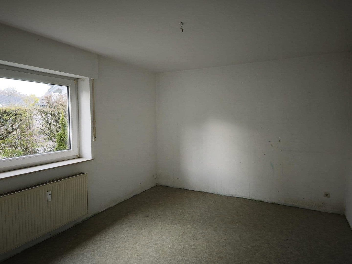 Predaj bytu 4-izbový 98 m², Bielefeld-Theesen, Severné Porýnie - Westfálsko Predaj bytu 4-izbový 98 m², Bielefeld-Theesen, Severné Porýnie - Westfálsko