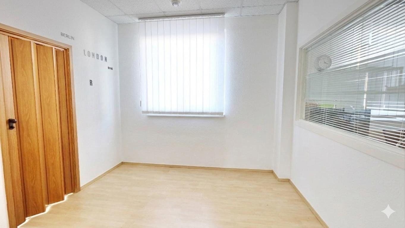 Prenájom nebytového priestoru 436 m², Wolfenbüttel, Dolné Sasko Prenájom nebytového priestoru 436 m², Wolfenbüttel, Dolné Sasko