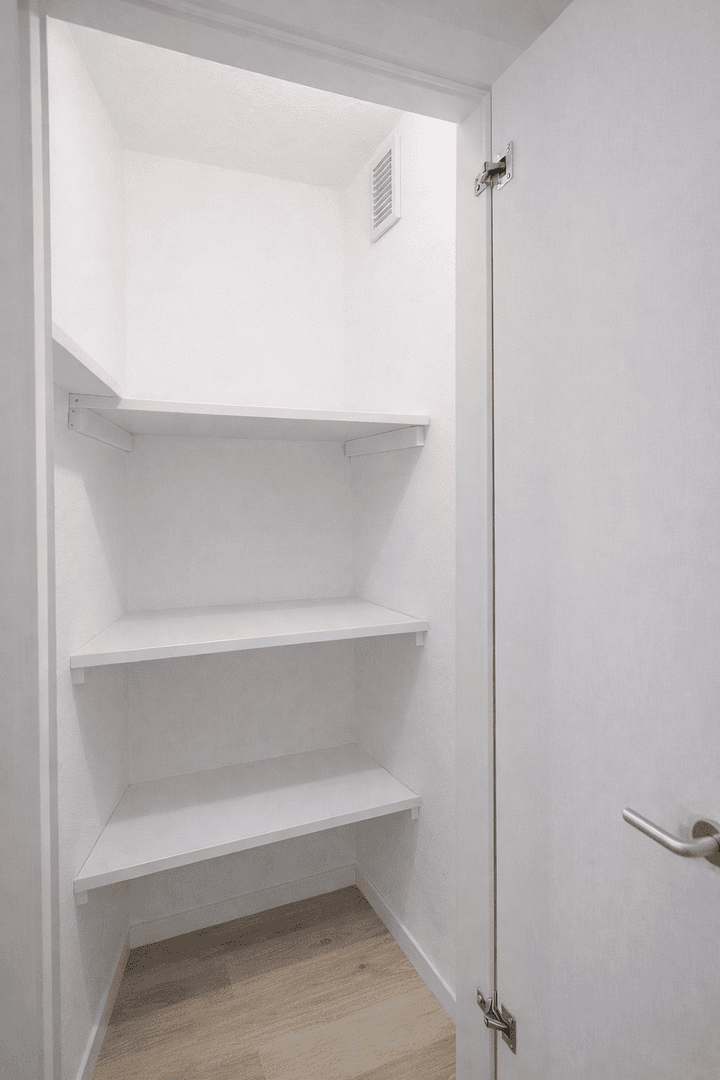 Predaj bytu 2-izbový 60 m², Overlacke Straße, Bochum, Severné Porýnie - Westfálsko Predaj bytu 2-izbový 60 m², Overlacke Straße, Bochum, Severné Porýnie - Westfálsko