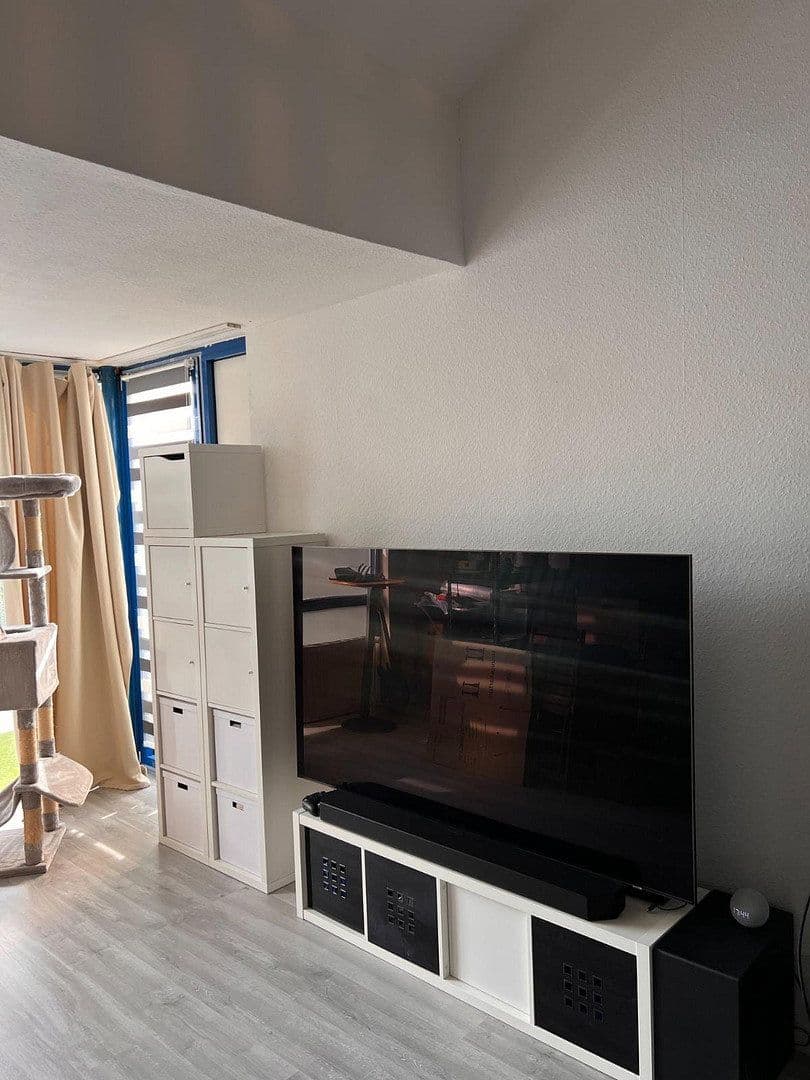 Prenájom bytu 3-izbový 66 m², Bahnhofstrasse 38, Übach-Palenberg, Severné Porýnie - Westfálsko Prenájom bytu 3-izbový 66 m², Bahnhofstrasse 38, Übach-Palenberg, Severné Porýnie - Westfálsko