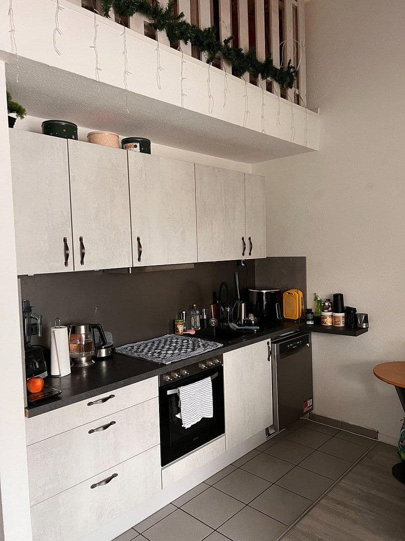 Prenájom bytu 3-izbový 66 m², Bahnhofstrasse 38, Übach-Palenberg, Severné Porýnie - Westfálsko Prenájom bytu 3-izbový 66 m², Bahnhofstrasse 38, Übach-Palenberg, Severné Porýnie - Westfálsko