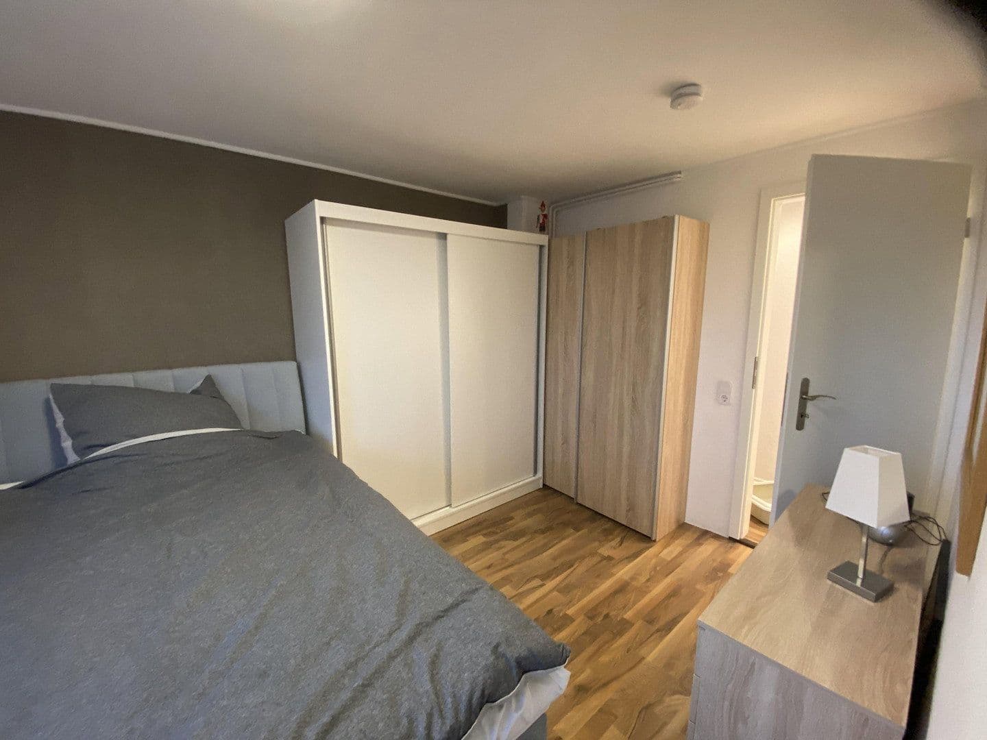 Predaj bytu 3-izbový 43 m², Braunschweig, Dolné Sasko Predaj bytu 3-izbový 43 m², Braunschweig, Dolné Sasko