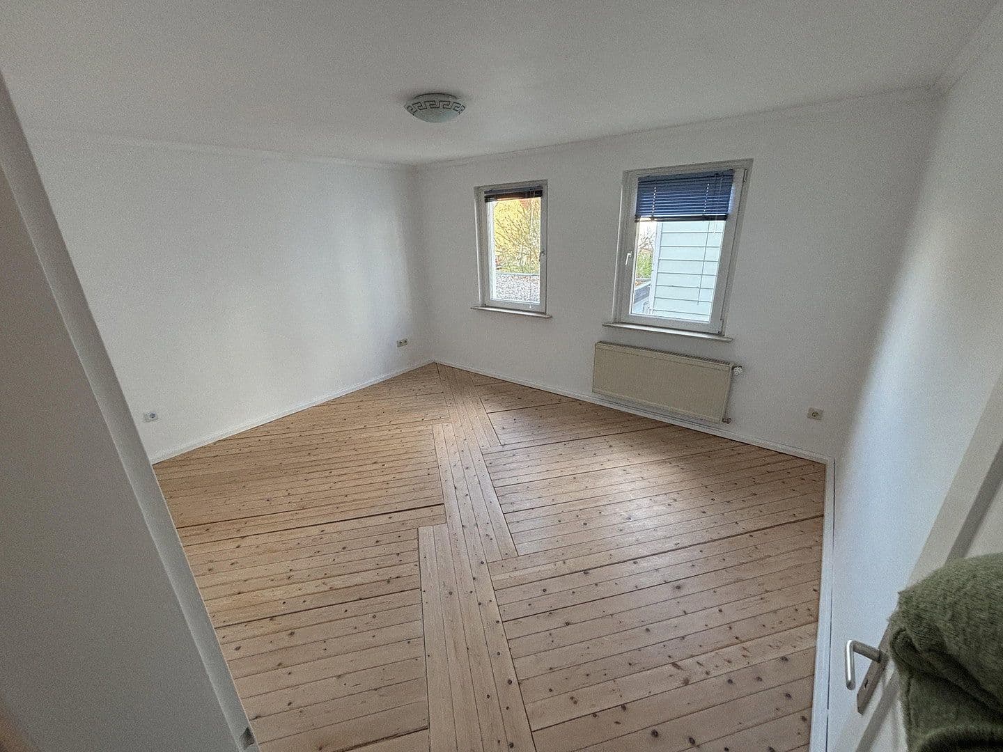 Prenájom domu 91 m², pozemek 101 m², Freinsheim, Porýnie-Falcko Prenájom domu 91 m², pozemek 101 m², Freinsheim, Porýnie-Falcko
