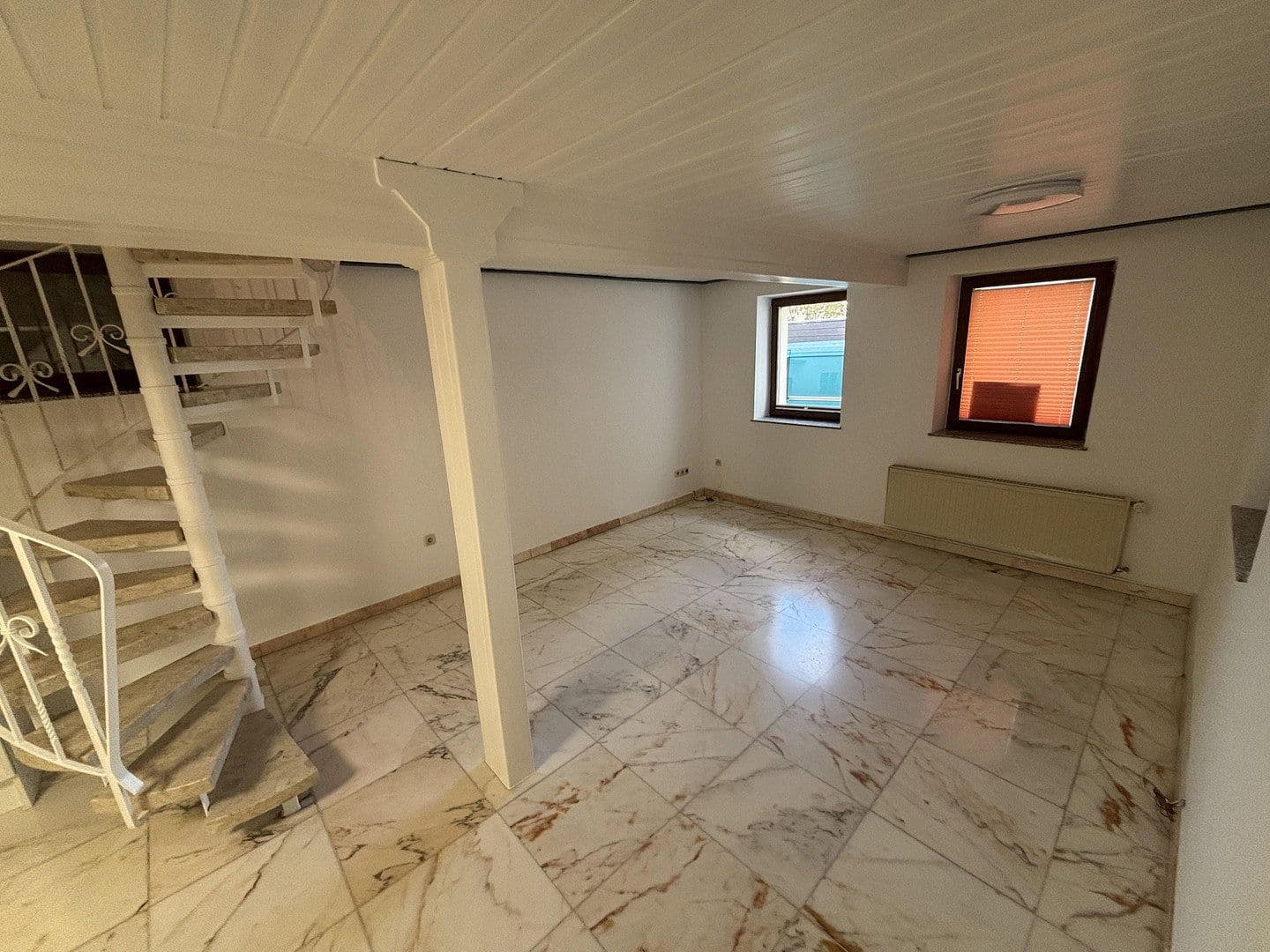 Prenájom domu 91 m², pozemek 101 m², Freinsheim, Porýnie-Falcko Prenájom domu 91 m², pozemek 101 m², Freinsheim, Porýnie-Falcko