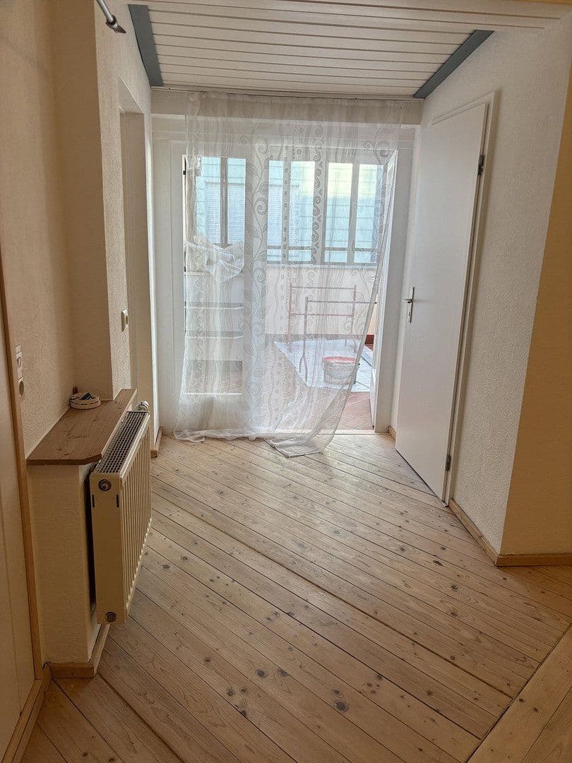 Prenájom domu 91 m², pozemek 101 m², Freinsheim, Porýnie-Falcko Prenájom domu 91 m², pozemek 101 m², Freinsheim, Porýnie-Falcko