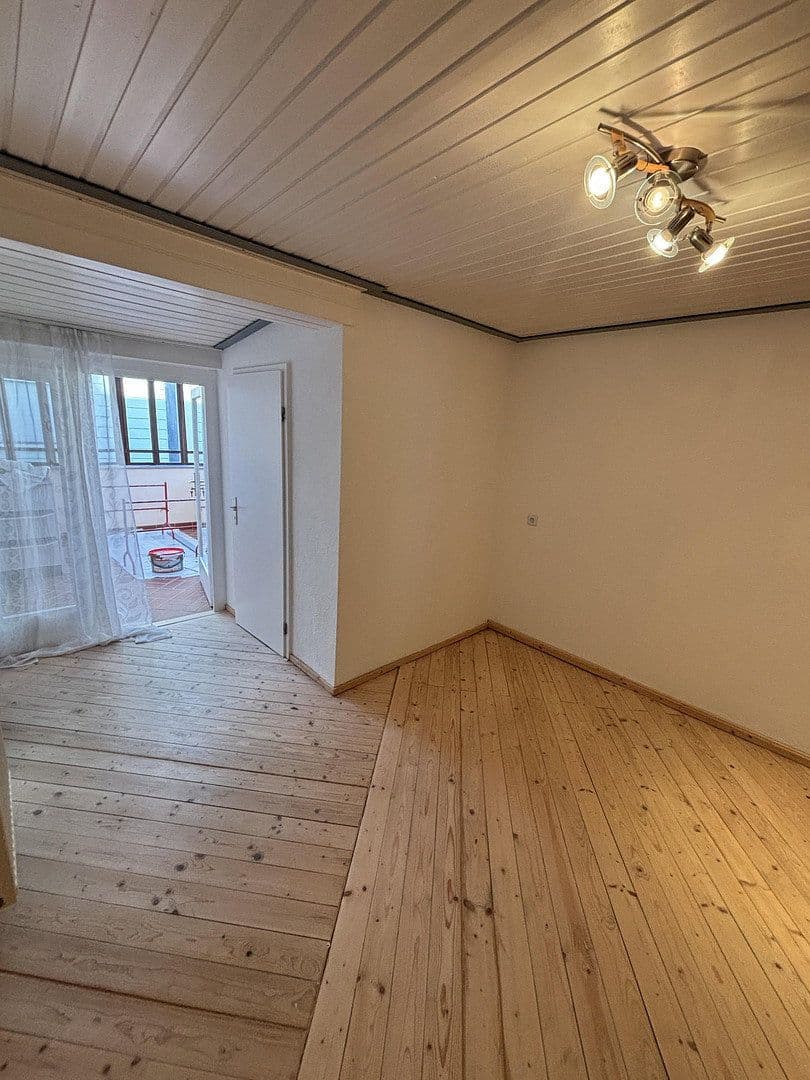 Prenájom domu 91 m², pozemek 101 m², Freinsheim, Porýnie-Falcko Prenájom domu 91 m², pozemek 101 m², Freinsheim, Porýnie-Falcko