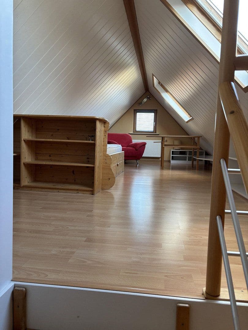 Prenájom domu 91 m², pozemek 101 m², Freinsheim, Porýnie-Falcko Prenájom domu 91 m², pozemek 101 m², Freinsheim, Porýnie-Falcko