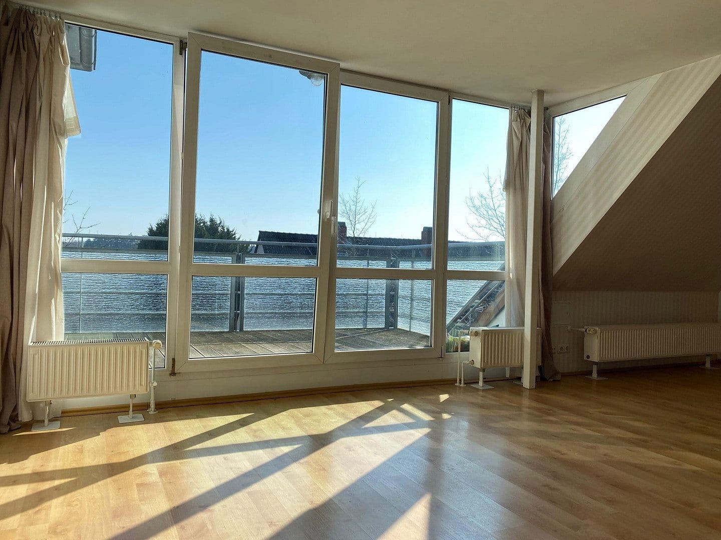 Predaj bytu 2-izbový 63 m², Braunschweig, Dolné Sasko Predaj bytu 2-izbový 63 m², Braunschweig, Dolné Sasko