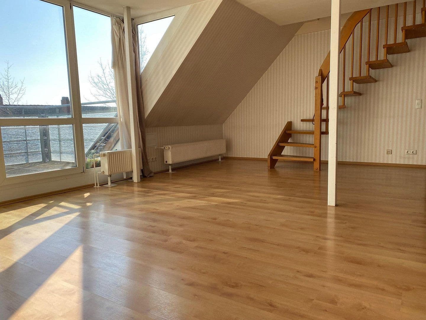 Predaj bytu 2-izbový 63 m², Braunschweig, Dolné Sasko Predaj bytu 2-izbový 63 m², Braunschweig, Dolné Sasko