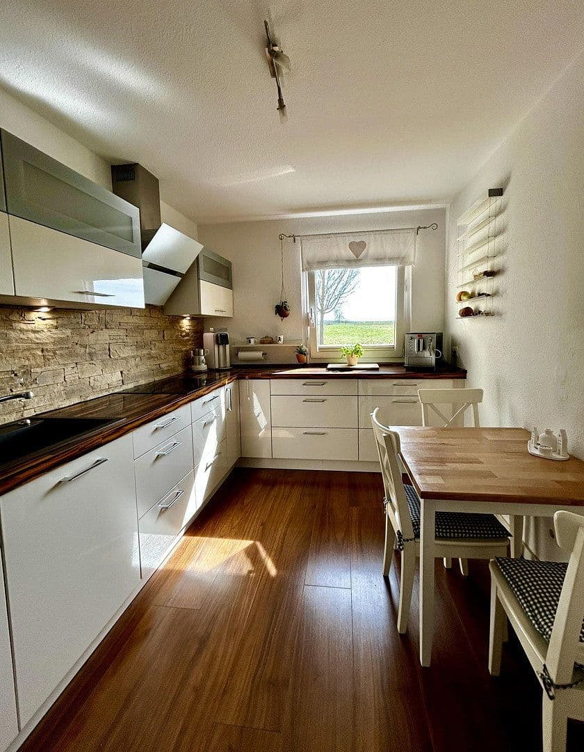 Predaj domu 149 m², pozemek 213 m², Nürnberg, Bavorsko Predaj domu 149 m², pozemek 213 m², Nürnberg, Bavorsko