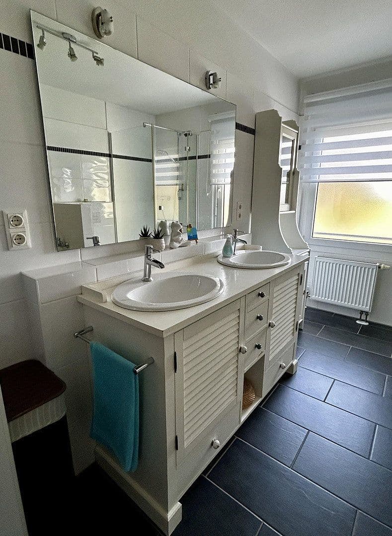 Predaj domu 149 m², pozemek 213 m², Nürnberg, Bavorsko Predaj domu 149 m², pozemek 213 m², Nürnberg, Bavorsko