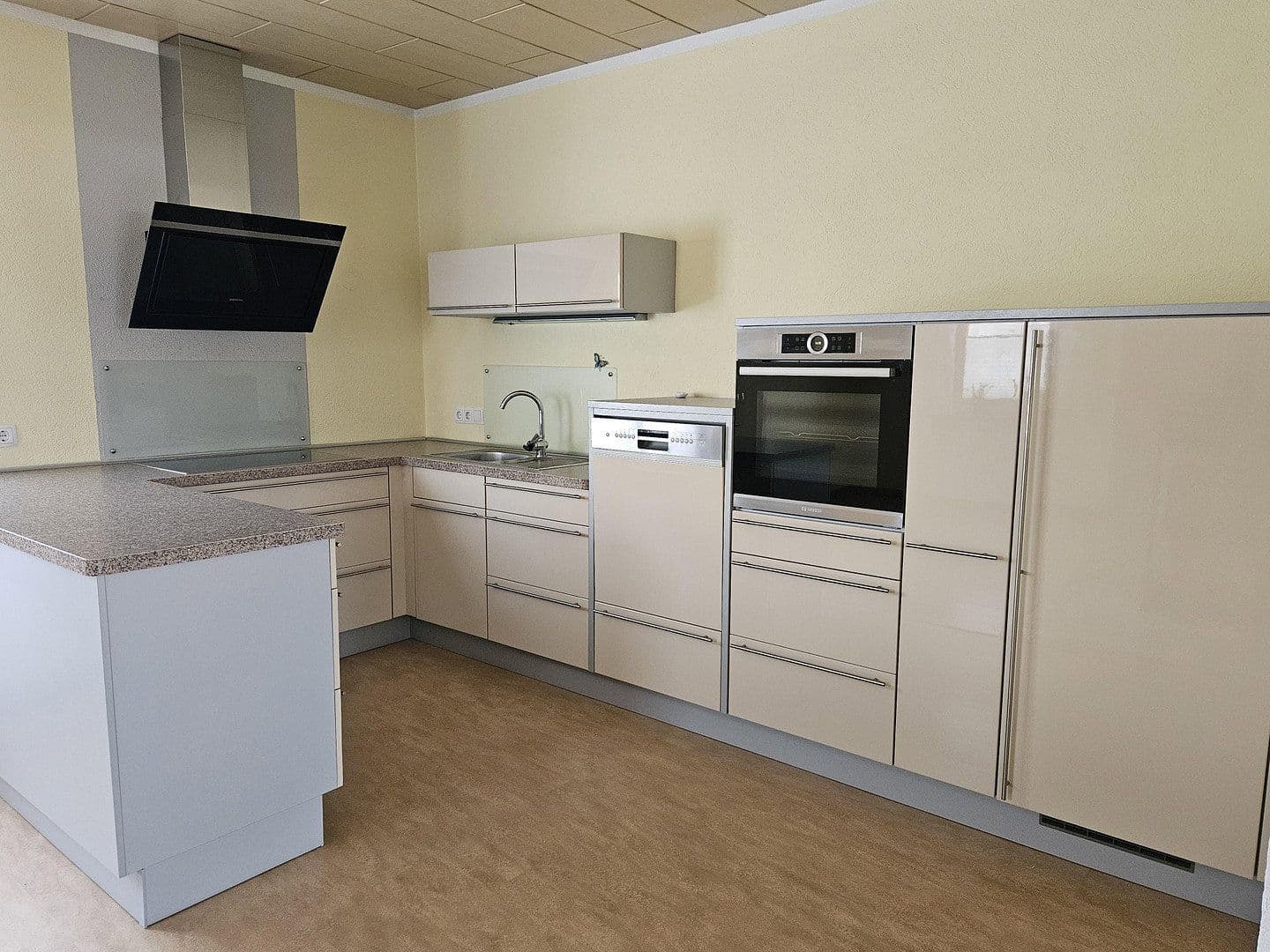 Predaj domu 100 m², pozemek 480 m², Leipzig, Sasko Predaj domu 100 m², pozemek 480 m², Leipzig, Sasko