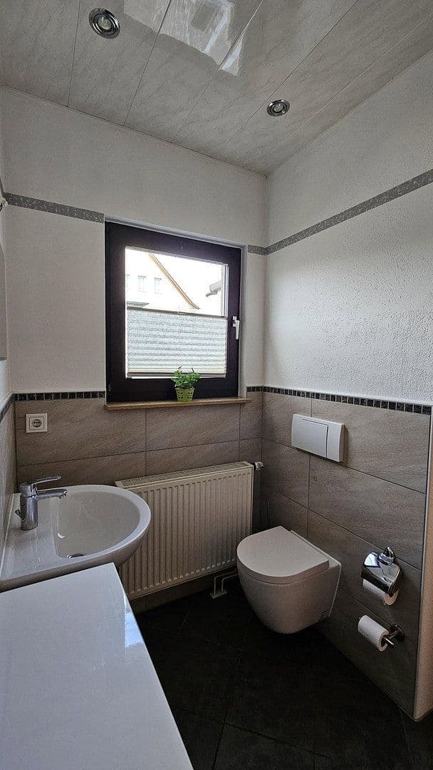 Predaj domu 100 m², pozemek 480 m², Leipzig, Sasko Predaj domu 100 m², pozemek 480 m², Leipzig, Sasko