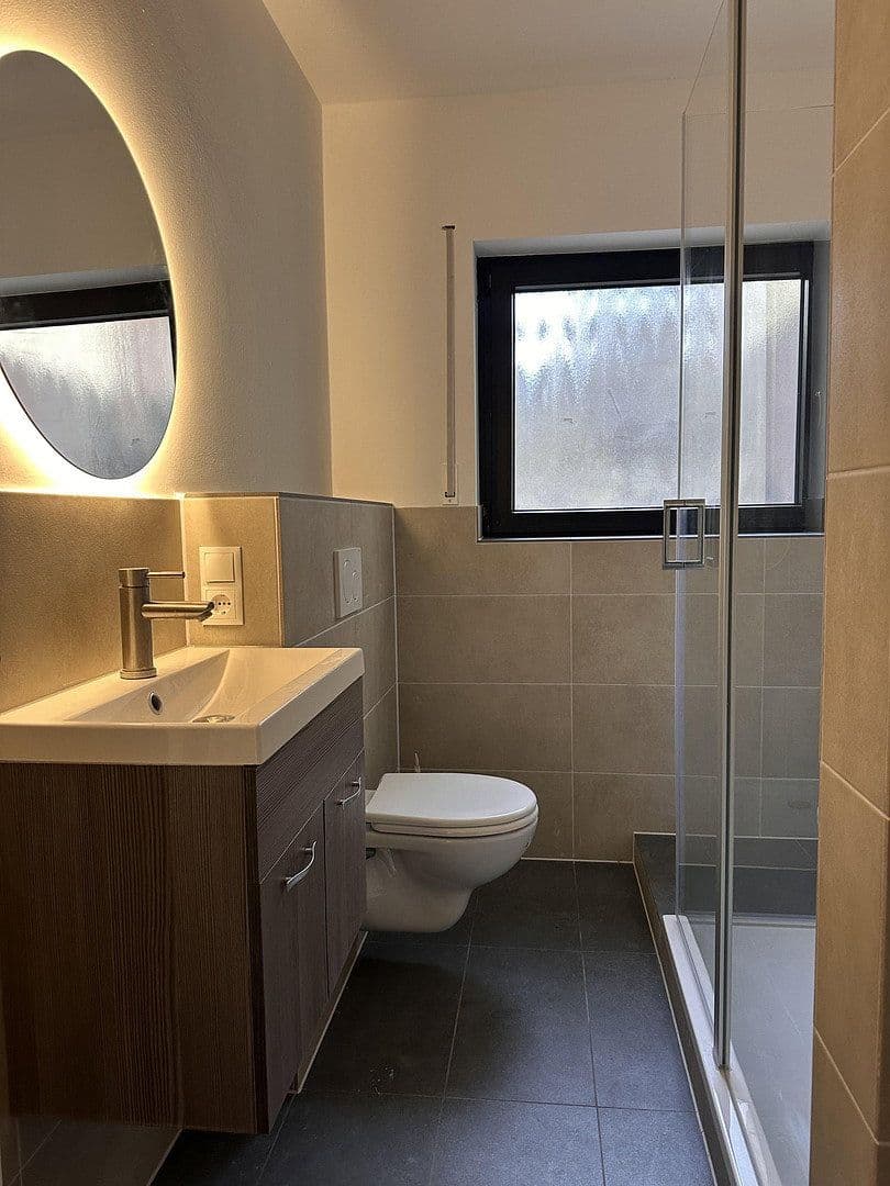 Prenájom bytu 2-izbový 51 m², Parkstrasse 25, Ehlscheid, Porýnie-Falcko Prenájom bytu 2-izbový 51 m², Parkstrasse 25, Ehlscheid, Porýnie-Falcko