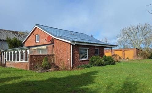 Predaj domu 236 m², pozemek 20.000 m², Tating, Šlezvicko-Holštajnsko Predaj domu 236 m², pozemek 20.000 m², Tating, Šlezvicko-Holštajnsko