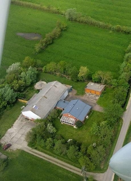 Predaj domu 236 m², pozemek 20.000 m², Tating, Šlezvicko-Holštajnsko Predaj domu 236 m², pozemek 20.000 m², Tating, Šlezvicko-Holštajnsko