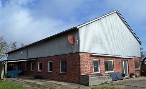 Predaj domu 236 m², pozemek 20.000 m², Tating, Šlezvicko-Holštajnsko Predaj domu 236 m², pozemek 20.000 m², Tating, Šlezvicko-Holštajnsko