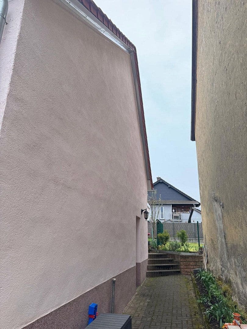 Predaj domu 180 m², pozemek 500 m², Schmelz, Sársko Predaj domu 180 m², pozemek 500 m², Schmelz, Sársko