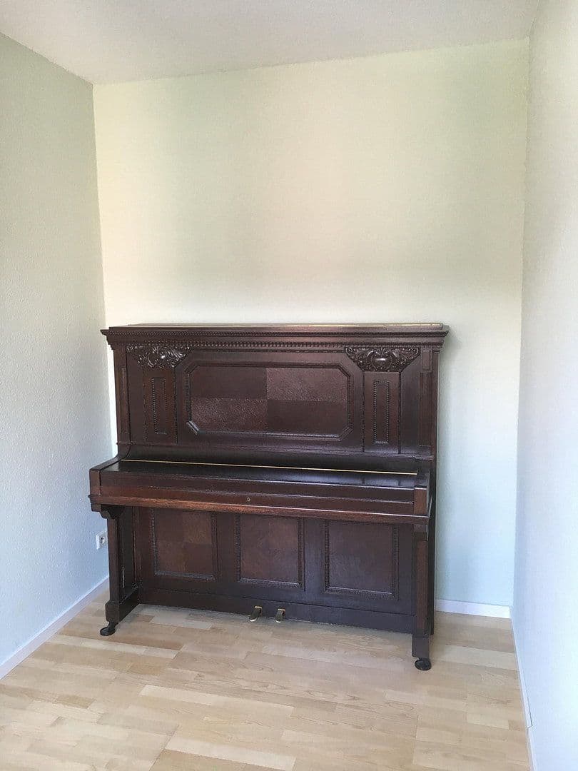 Predaj bytu 3-izbový 86 m², Stuttgart, Bádensko-Wurttembersko Predaj bytu 3-izbový 86 m², Stuttgart, Bádensko-Wurttembersko