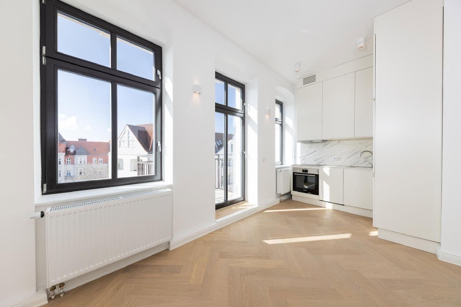 Prenájom bytu 3-izbový 62 m², Schöneberger Str. 9, Berlin, Berlín Prenájom bytu 3-izbový 62 m², Schöneberger Str. 9, Berlin, Berlín