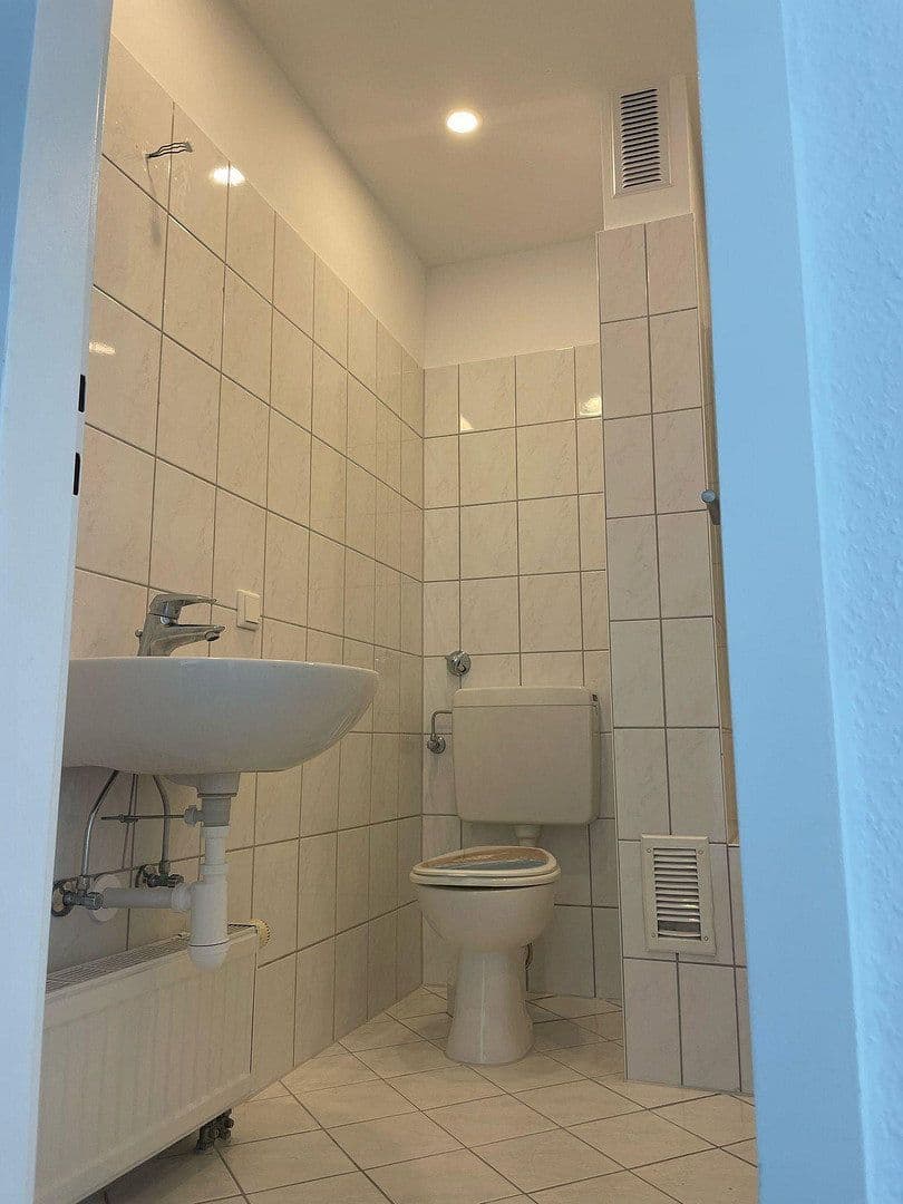 Prenájom bytu 2-izbový 68 m², Halbergstraße 27, Ludwigshafen, Porýnie-Falcko Prenájom bytu 2-izbový 68 m², Halbergstraße 27, Ludwigshafen, Porýnie-Falcko