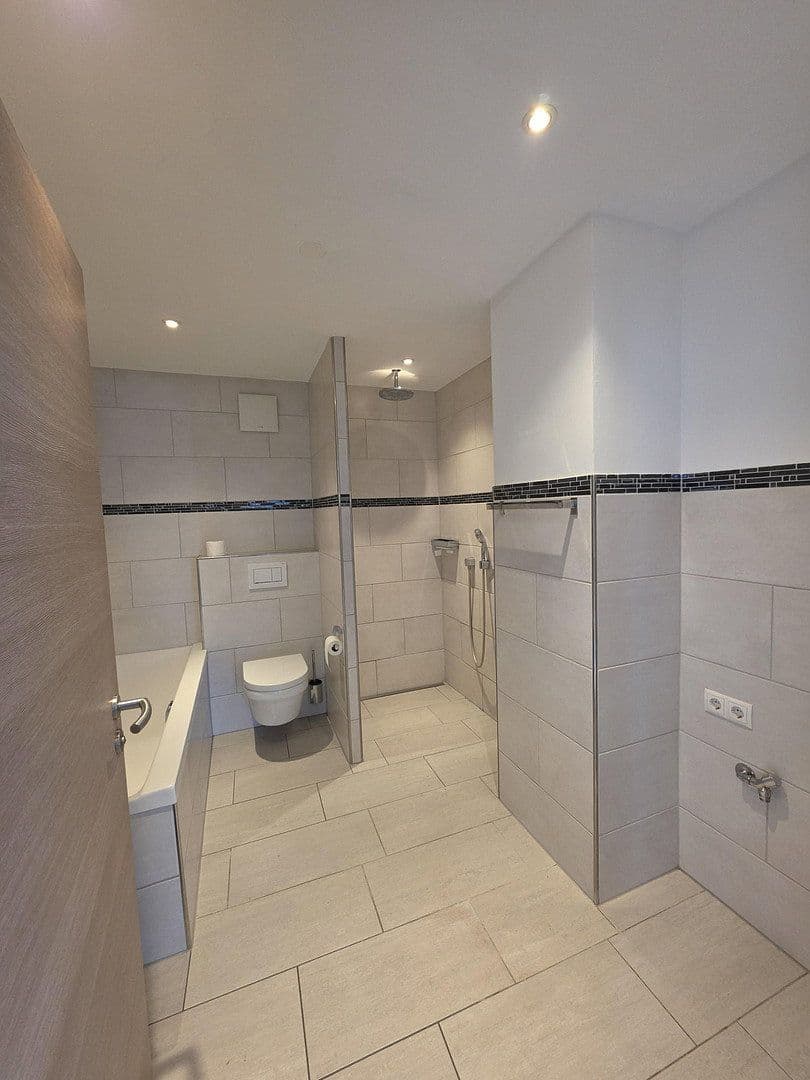 Prenájom bytu 2-izbový 61 m², Henschelring 3, Kirchheim b. München, Bavorsko Prenájom bytu 2-izbový 61 m², Henschelring 3, Kirchheim b. München, Bavorsko