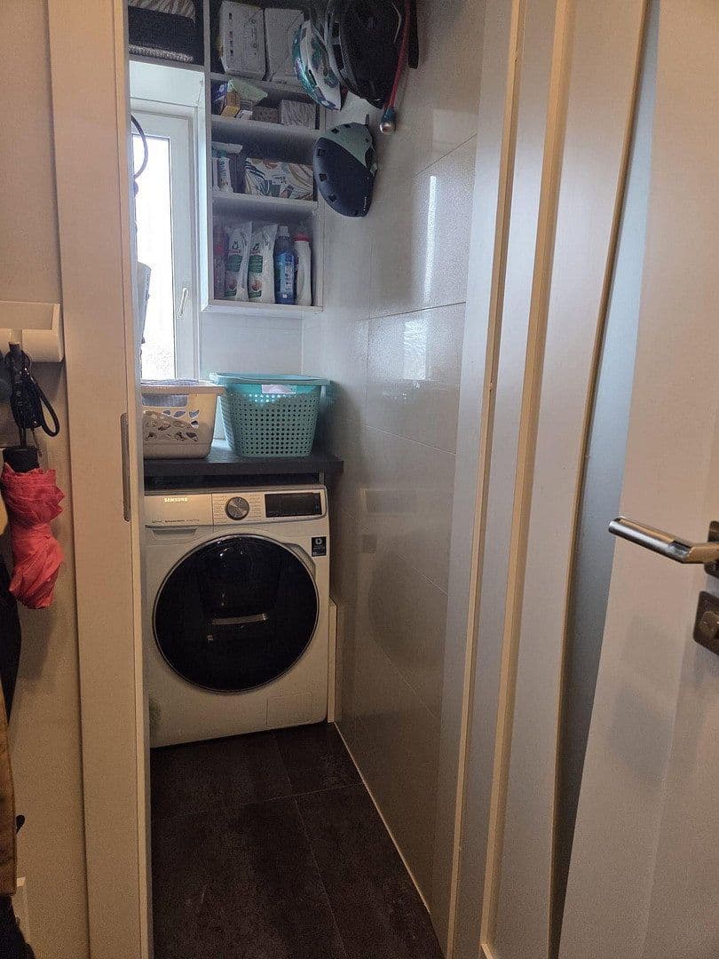 Prenájom bytu 3-izbový 79 m², Fürth, Bavorsko Prenájom bytu 3-izbový 79 m², Fürth, Bavorsko