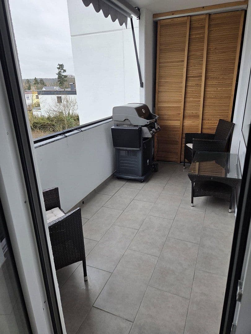 Prenájom bytu 3-izbový 79 m², Fürth, Bavorsko Prenájom bytu 3-izbový 79 m², Fürth, Bavorsko