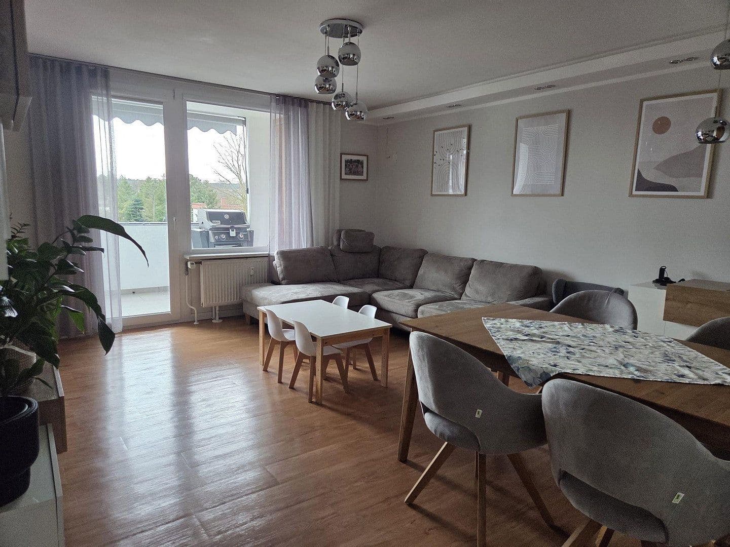 Prenájom bytu 3-izbový 79 m², Fürth, Bavorsko Prenájom bytu 3-izbový 79 m², Fürth, Bavorsko