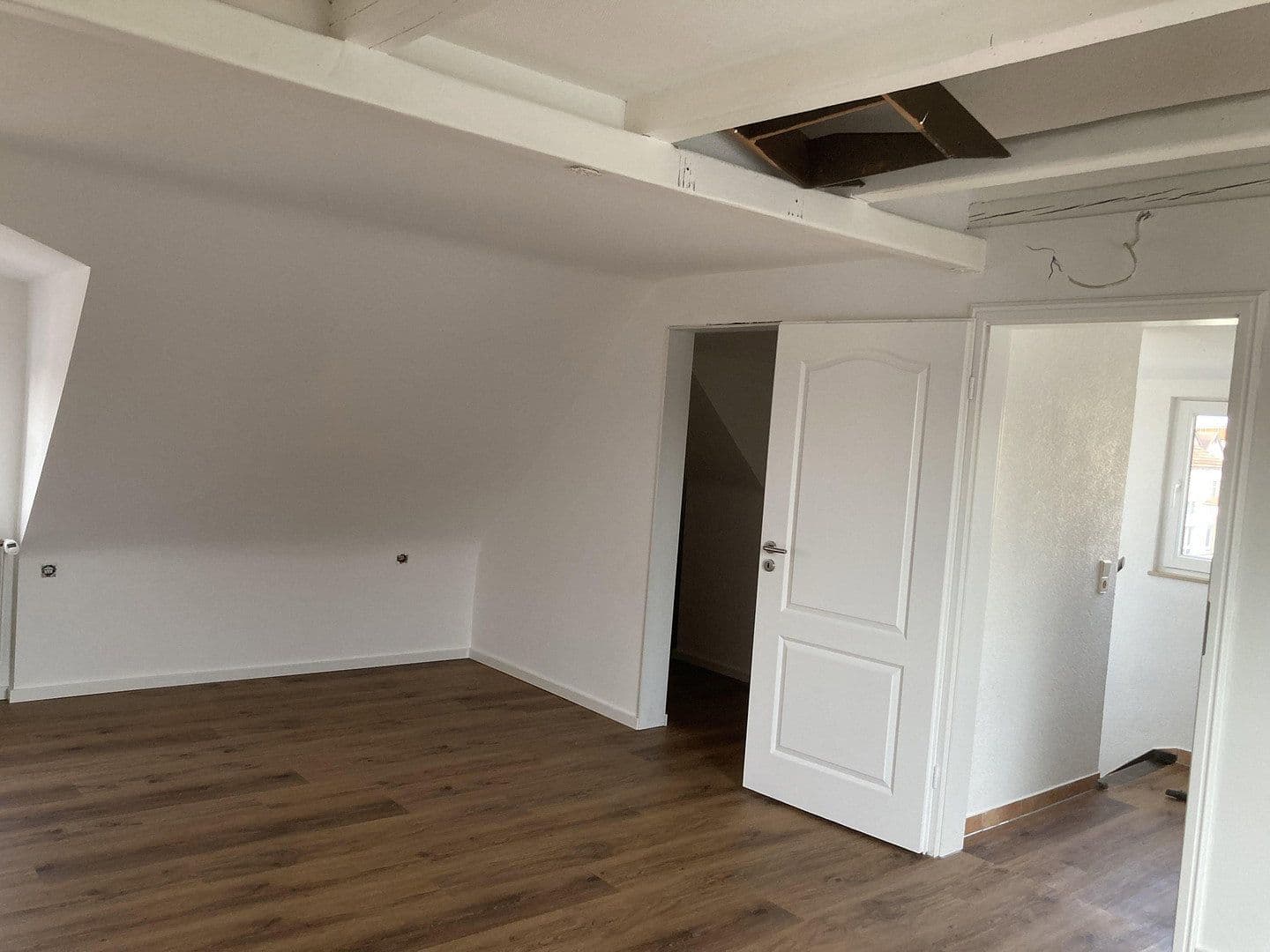 Prenájom domu 140 m², pozemek 200 m², Fellbach, Bádensko-Wurttembersko Prenájom domu 140 m², pozemek 200 m², Fellbach, Bádensko-Wurttembersko