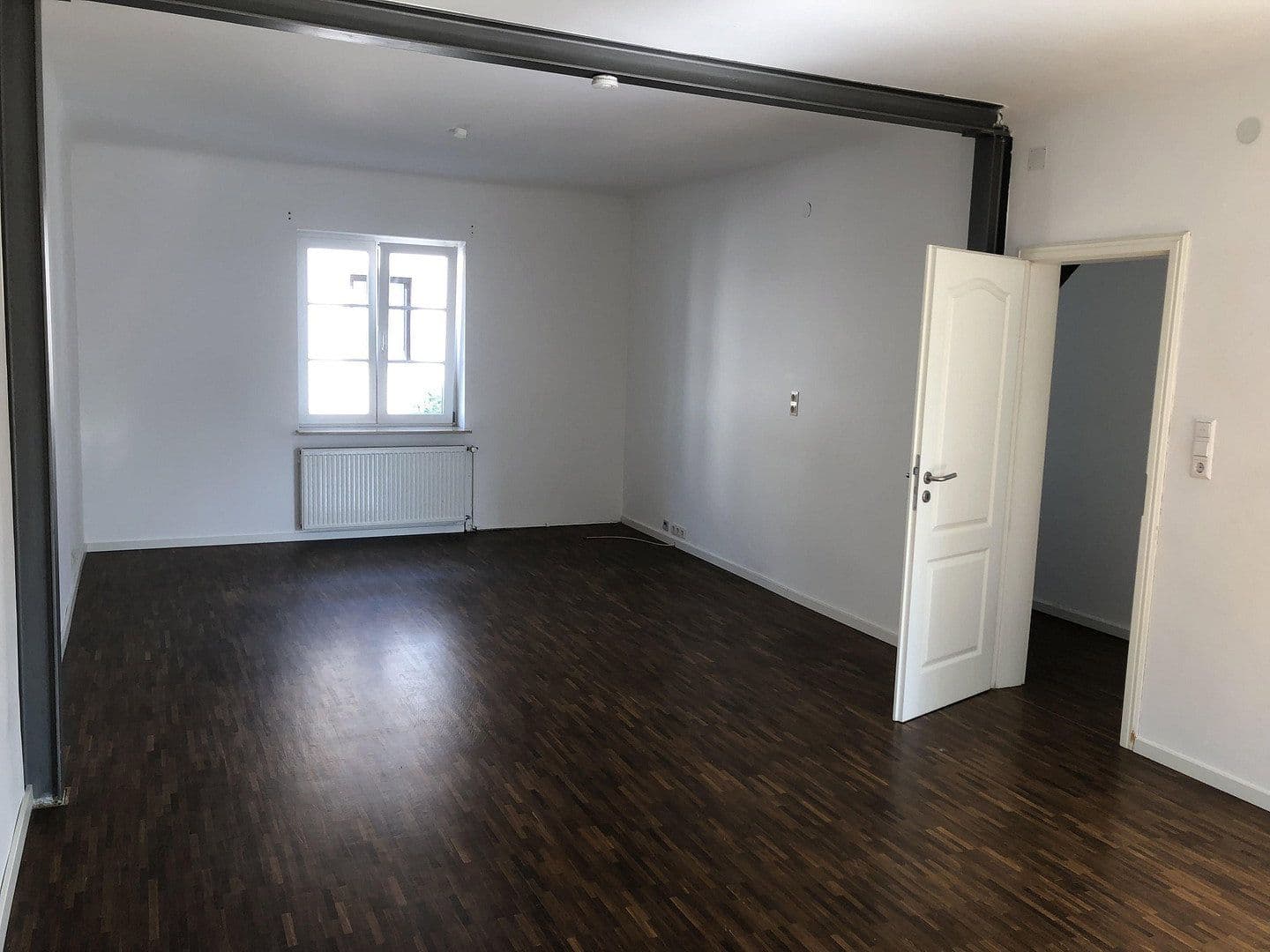 Prenájom domu 140 m², pozemek 200 m², Fellbach, Bádensko-Wurttembersko Prenájom domu 140 m², pozemek 200 m², Fellbach, Bádensko-Wurttembersko