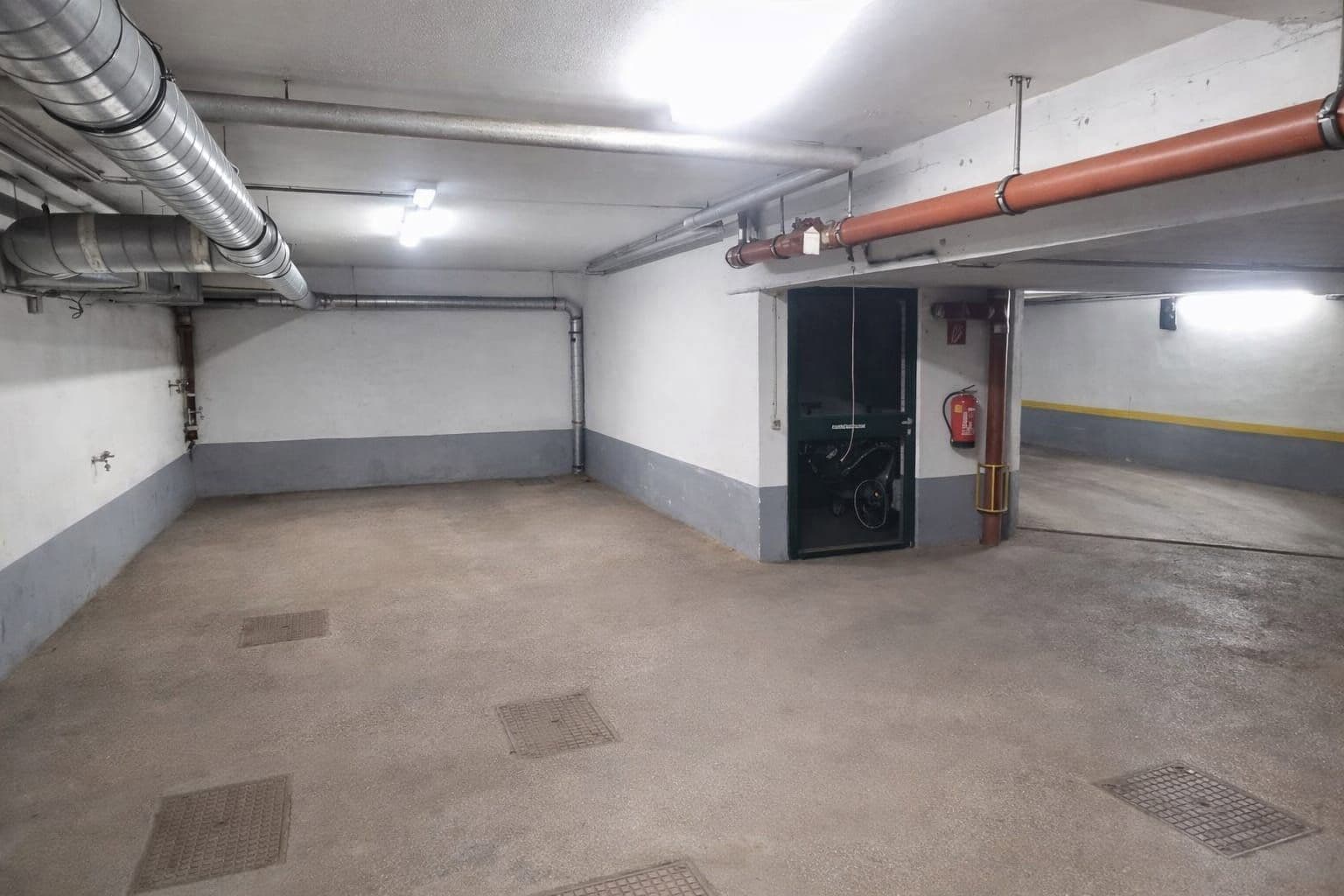 Prenájom kancelárie 53 m², Auhofstraße 129/3, Wien, Viedeň Prenájom kancelárie 53 m², Auhofstraße 129/3, Wien, Viedeň