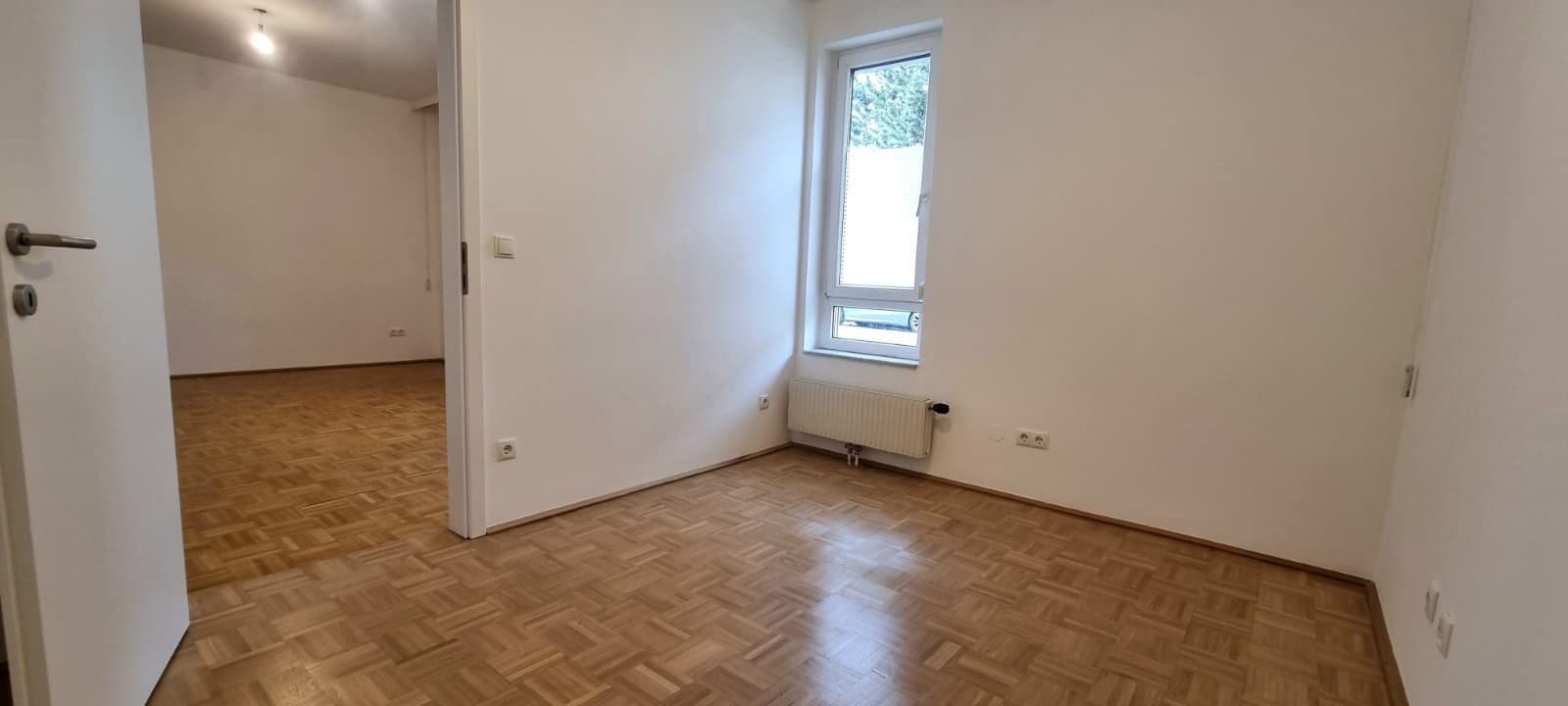 Prenájom kancelárie 53 m², Auhofstraße 129/3, Wien, Viedeň Prenájom kancelárie 53 m², Auhofstraße 129/3, Wien, Viedeň