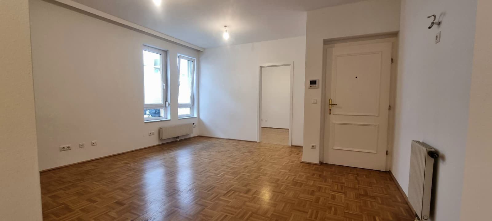 Prenájom kancelárie 53 m², Auhofstraße 129/3, Wien, Viedeň Prenájom kancelárie 53 m², Auhofstraße 129/3, Wien, Viedeň