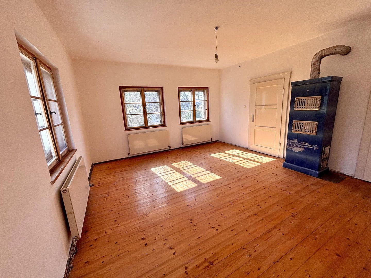 Predaj domu 295 m², pozemek 3.159 m², Wildenberg, Bavorsko Predaj domu 295 m², pozemek 3.159 m², Wildenberg, Bavorsko