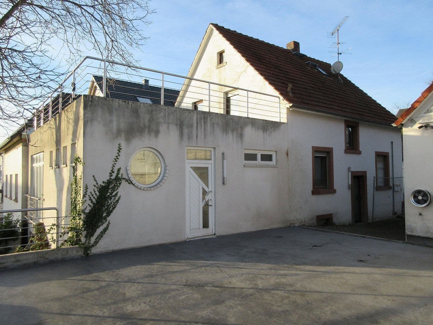 Predaj domu 250 m², pozemek 586 m², Reinheim, Hesensko Predaj domu 250 m², pozemek 586 m², Reinheim, Hesensko