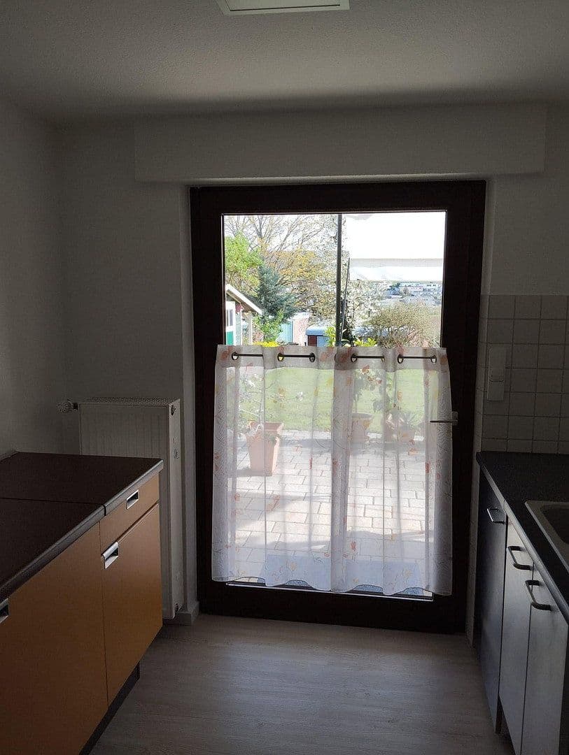 Prenájom bytu 2-izbový 79 m², Mühlacker, Bádensko-Wurttembersko Prenájom bytu 2-izbový 79 m², Mühlacker, Bádensko-Wurttembersko