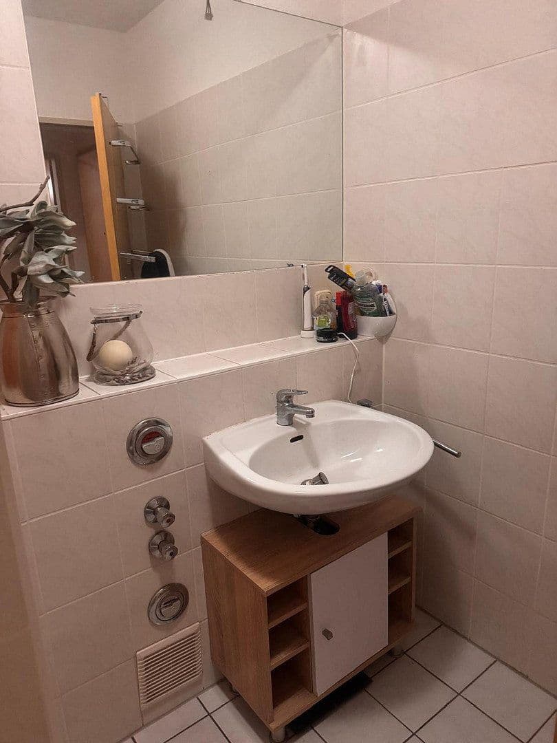 Prenájom bytu 2-izbový 37 m², Salzatal, Sasko-Anhaltsko Prenájom bytu 2-izbový 37 m², Salzatal, Sasko-Anhaltsko