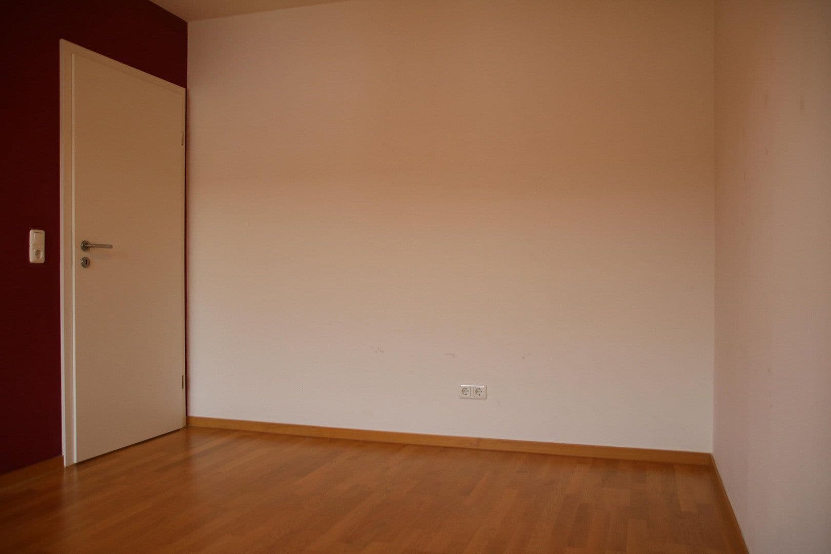 Prenájom bytu 3-izbový 89 m², Hanau, Hesensko Prenájom bytu 3-izbový 89 m², Hanau, Hesensko